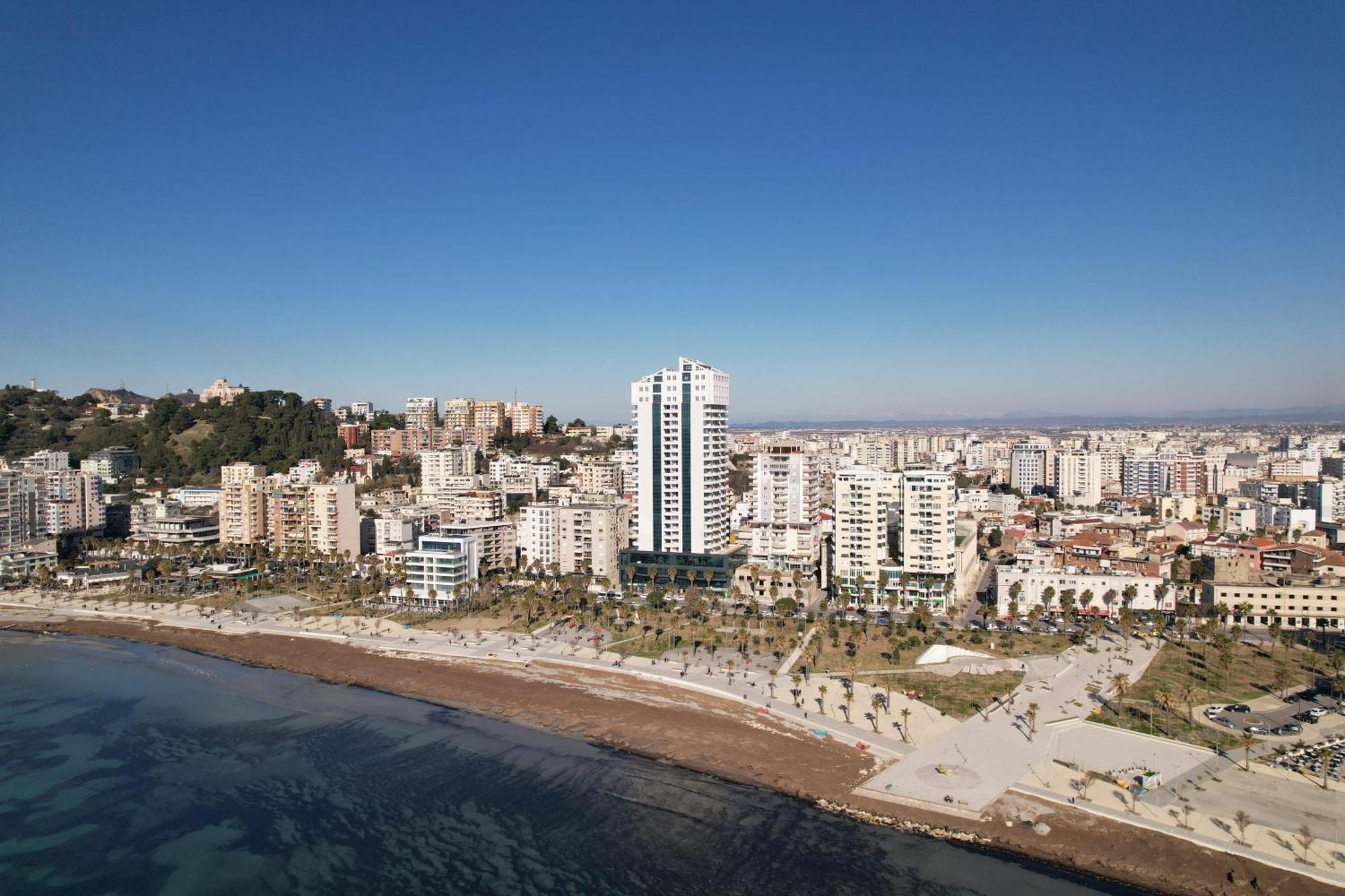 Grandstay Apartments Durrës Buitenkant foto