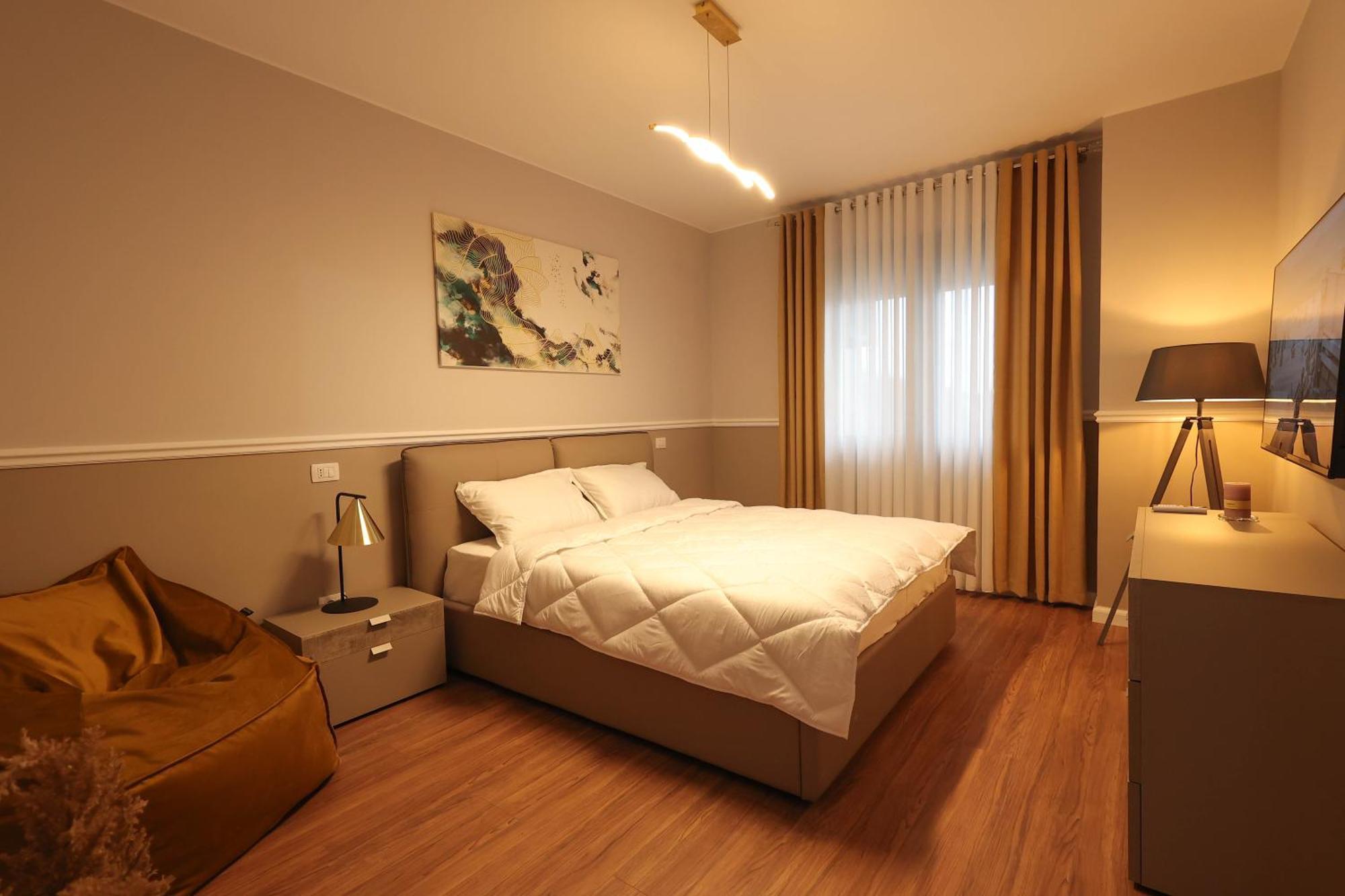 Grandstay Apartments Durrës Buitenkant foto